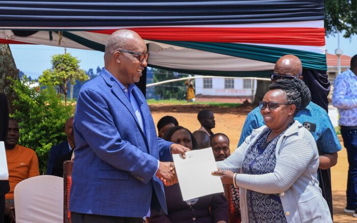 Nyaribo warns Nyamira workers against absenteeism